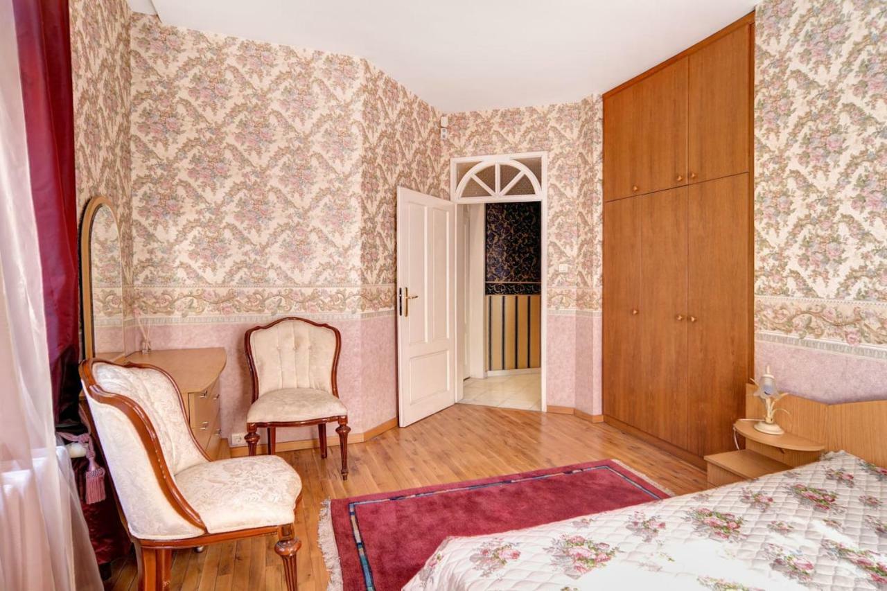 Aristocratic, Elegant, Designer Top Central Apartment Sofia Buitenkant foto